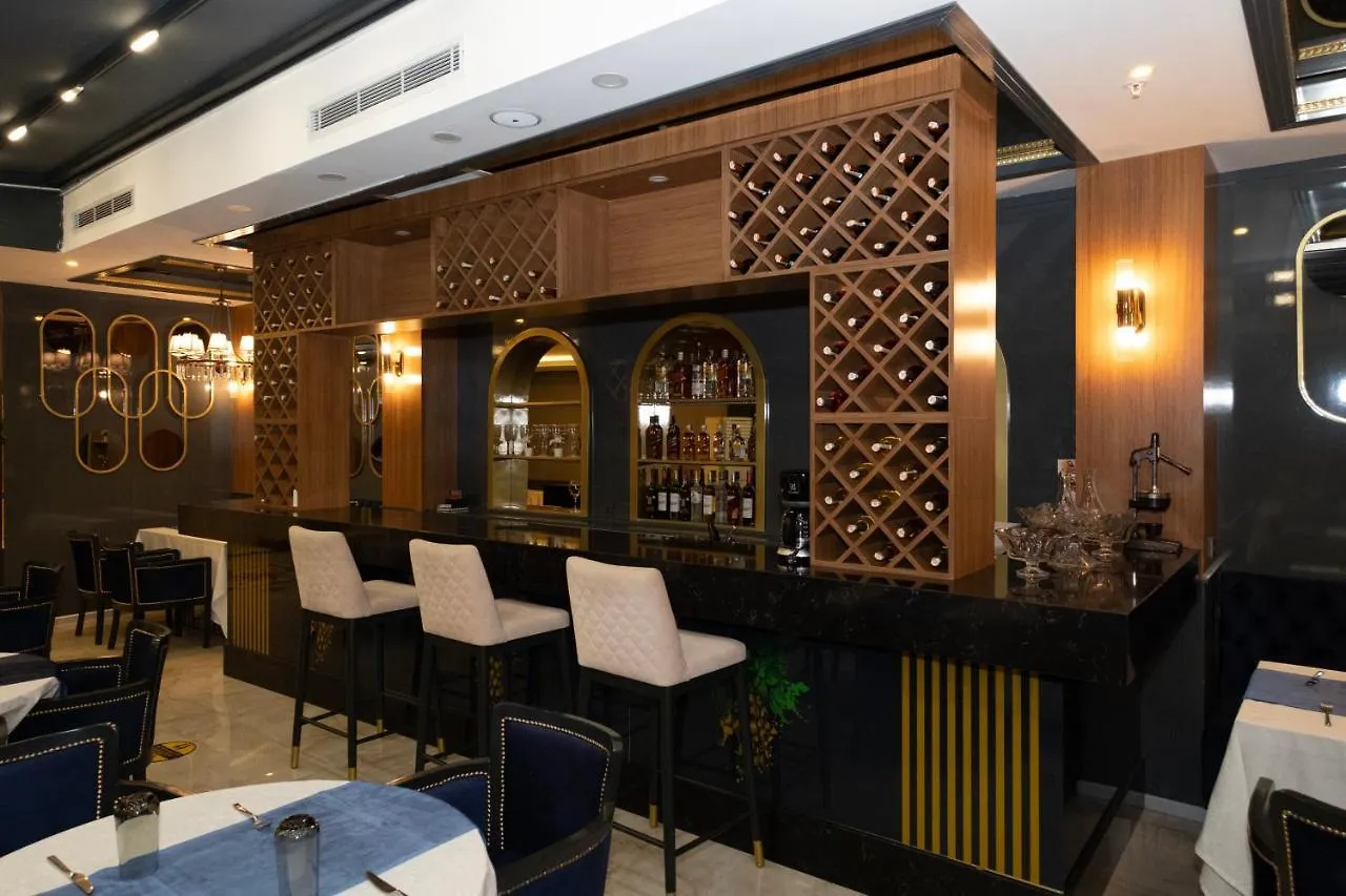 Leslion Luxury Hotel Antalya 3*,